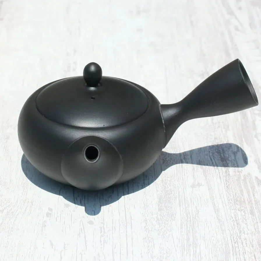 Kyusu Teapot Black Flat-Round Takasuke Kikn (Tokoname ware) - JJ Market