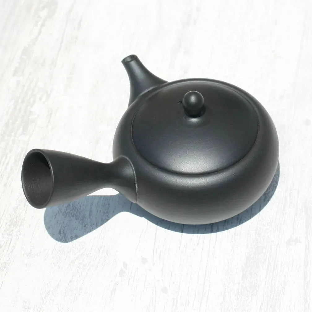 Kyusu Teapot Black Flat-Round Takasuke Kikn (Tokoname ware) - JJ Market